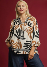 Load image into Gallery viewer, Hannah Boho Leaf Print Top in Taupe