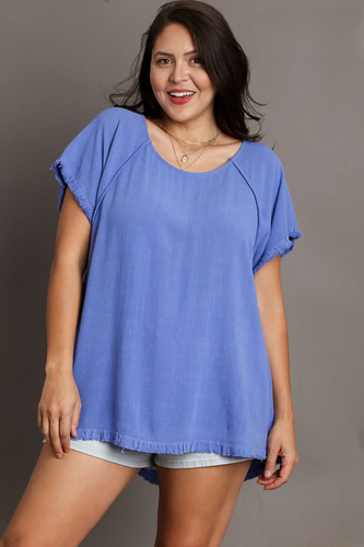 Sophie Linen Blend Top with Frayed Hem in Orchid