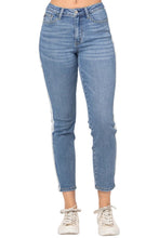 Load image into Gallery viewer, Side Fray Slim Fit Jeans