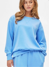 Load image into Gallery viewer, Malibu Travel Set in Ocean Blue