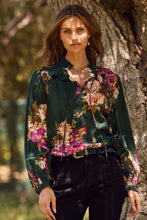 Load image into Gallery viewer, Evie Floral Print Long Sleeve Top