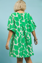 Load image into Gallery viewer, Ciara Puff Sleeve Abstract Print Dress in Island Green