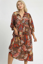 Load image into Gallery viewer, Layla Abstract Print Puff Sleeve Midi Dress in Brown