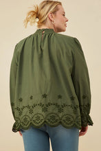 Load image into Gallery viewer, Savannah Scallop Hem Eyelet Embroidered Top
