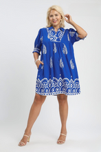 Load image into Gallery viewer, Shelby Mandala Print Dress