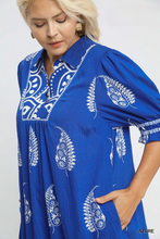 Load image into Gallery viewer, Shelby Mandala Print Dress