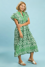 Load image into Gallery viewer, Ada Abstract Two Tone Print Midi Dress in Green