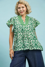 Load image into Gallery viewer, Restocked! Audrey Green Floral Flutter Sleeve Top