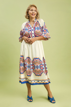 Load image into Gallery viewer, Georgianne Plume Border Print Midi Dress