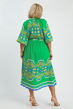 Load image into Gallery viewer, Georgianne Plume Border Print Midi Dress in Green