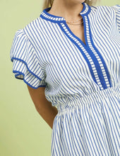 Load image into Gallery viewer, Amelia Blue Striped Flutter Sleeve Midi Dress