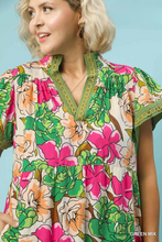 Load image into Gallery viewer, Carissa Floral Print Flutter Sleeve Midi Dress