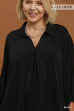 Load image into Gallery viewer, Scallop &amp; Go Collared Top in Black