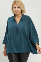 Load image into Gallery viewer, Scallop &amp; Go Collared Top