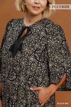 Load image into Gallery viewer, Karmen Geometric Tassel Dress