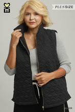 Load image into Gallery viewer, Wanderlight Quilted Vest in Black