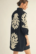 Load image into Gallery viewer, Baroque Beauty Appliqué Dress in Black