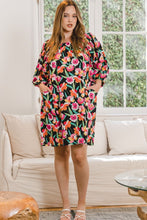 Load image into Gallery viewer, Celia Floral Puff Sleeve Dress