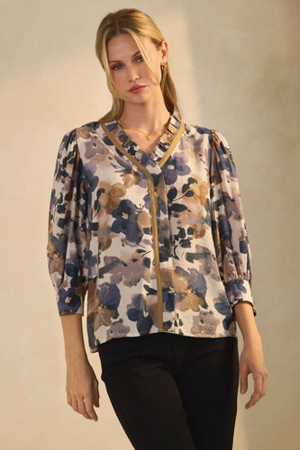 Lana Floral Print V-Neck 3/4 Sleeve Top