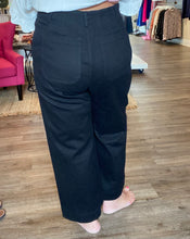 Load image into Gallery viewer, Justine Soft Washed Wide Leg Pants in Black