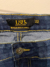 Load image into Gallery viewer, Preloved* Lucky &amp; Blessed Distressed Mid-Rise Bootcut Ankle Jeans - 22