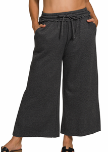 Janie Acid Wash Fleece Palazzo Sweatpants in Black