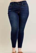 Load image into Gallery viewer, Restocked! Dark Wash Skinny Jeans