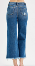 Load image into Gallery viewer, Tummy Control Mid Rise Cropped Flare Jeans