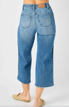 Load image into Gallery viewer, Braid Detail Wide Leg Cropped Jeans
