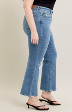 Load image into Gallery viewer, Vintage Wash Boot Cut w/ Destroy Hem