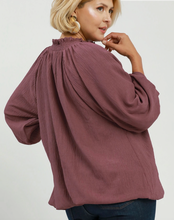 Load image into Gallery viewer, Effortlessly Yours Bubble Hem Top