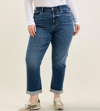 Load image into Gallery viewer, Billie Boyfriend Medium Wash Jeans