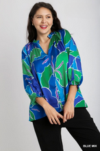 Load image into Gallery viewer, Janie Blue and Green Floral Print Top