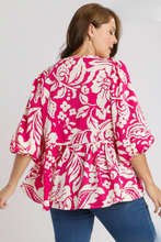 Load image into Gallery viewer, Minnie Floral Split Neck 3/4 Sleeve Top
