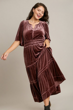 Load image into Gallery viewer, Palmer Tiered Velvet Maxi