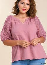 Load image into Gallery viewer, Serena Textured Puff Sleeve Top in Mauve