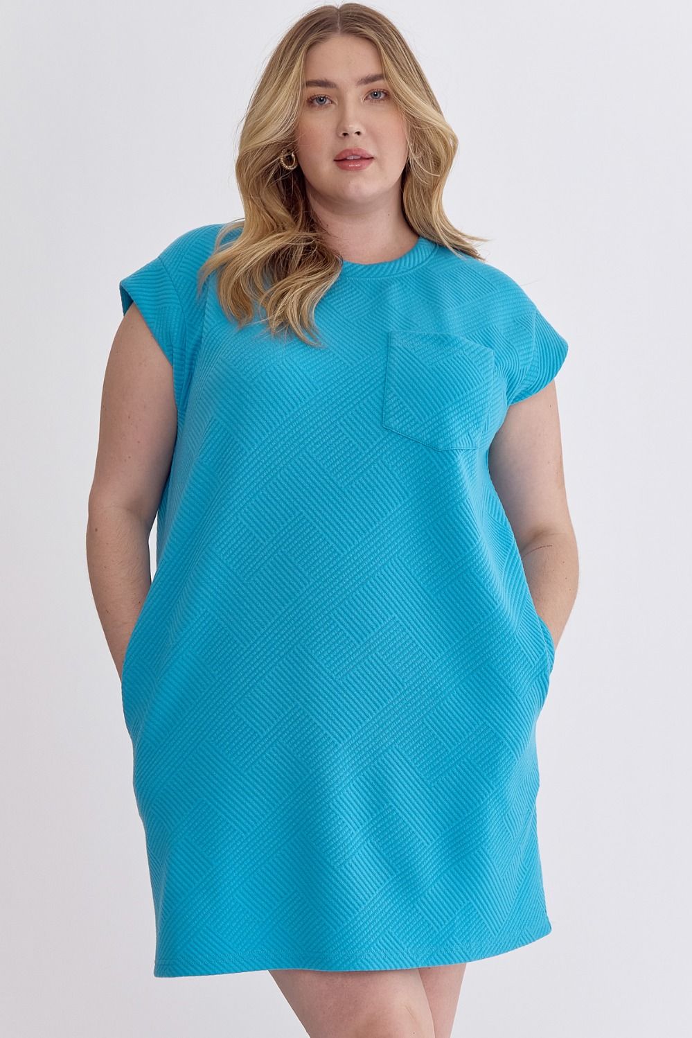 Noelle Textured Short Sleeve Dress in Aqua