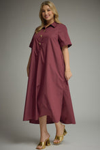 Load image into Gallery viewer, Terri Short Sleeve Green Midi Dress in Cabernet