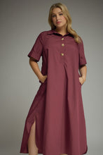 Load image into Gallery viewer, Terri Short Sleeve Green Midi Dress in Cabernet