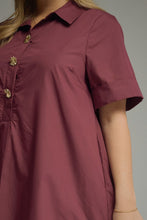 Load image into Gallery viewer, Terri Short Sleeve Green Midi Dress in Cabernet