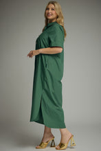 Load image into Gallery viewer, Terri Short Sleeve Green Midi Dress