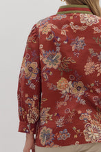 Load image into Gallery viewer, Sloane 3/4 Sleeve V-Neck with Scallop Accent