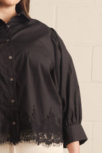 Load image into Gallery viewer, Liza 3/4 Sleeve Black Lace Trim Top