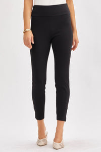 Luna Magic Skinny Pant in Black