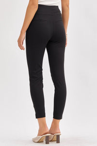 Luna Magic Skinny Pant in Black