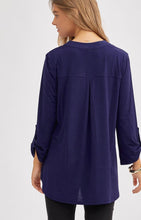 Load image into Gallery viewer, Tara Wrinkle Free Lizzy Top in Navy