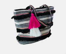 Load image into Gallery viewer, Taisha Striped Cotton Tassel Tote